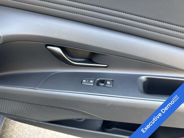 2025 Hyundai Elantra Hybrid