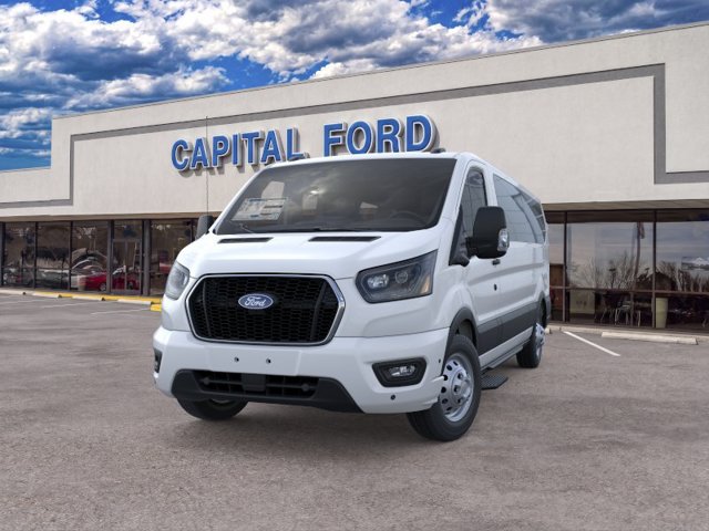 New 2026 White Ford XLT image 2