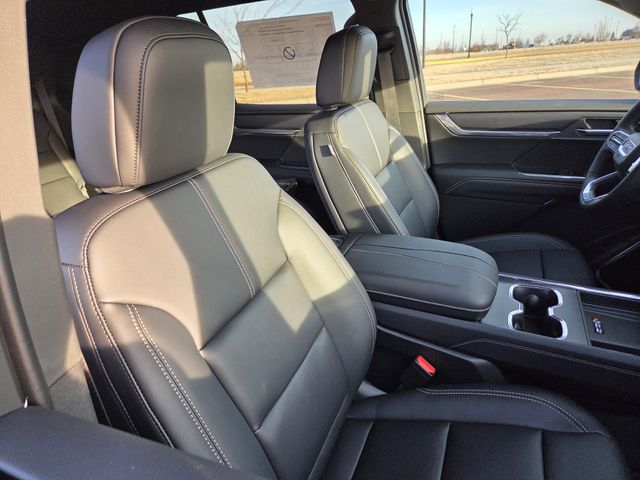 2026 GMC Acadia Elevation AWD