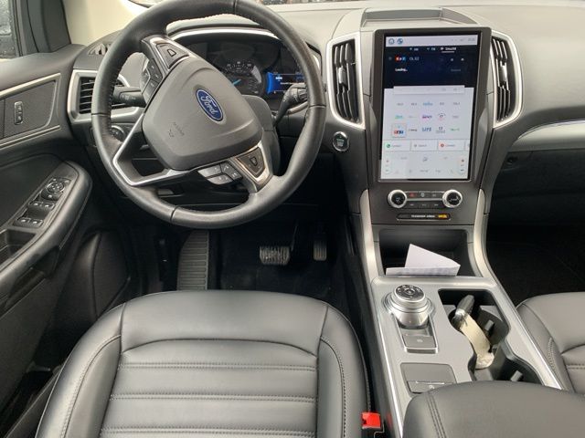 2021 Ford Edge SEL 14