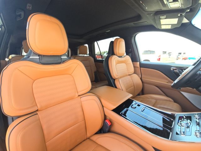 2023 LINCOLN Aviator Black Label:168952A