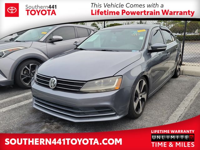 White Silver Metallic 2017 Volkswagen Jetta 1.4T SE FWD Sedan Front-Wheel Drive 6-Speed Automatic