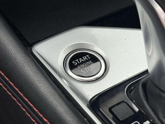 2023 Nissan Altima 2.5 SR White at Central Houston Nissan