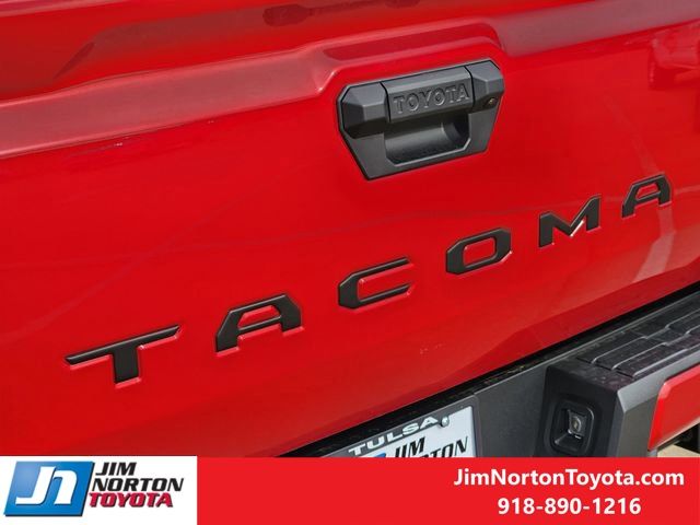 2026 Toyota Tacoma SR5 - Photo 8