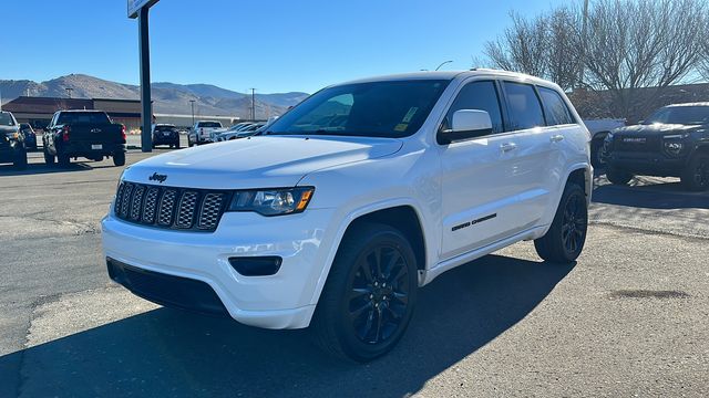 2018 Jeep Grand Cherokee Altitude 7