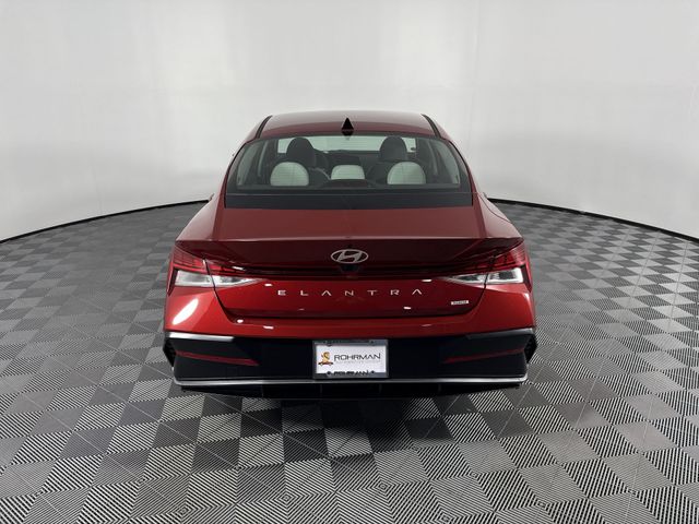 New 2025 Hyundai Elantra Hybrid For Sale in Indianapolis, IN