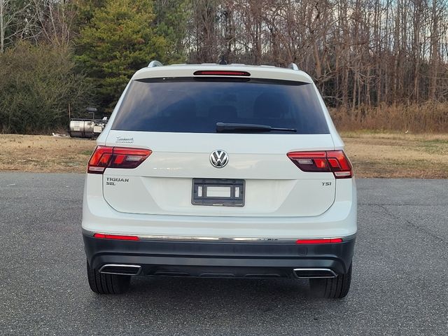 2018 Volkswagen Tiguan 2.0T SEL 5