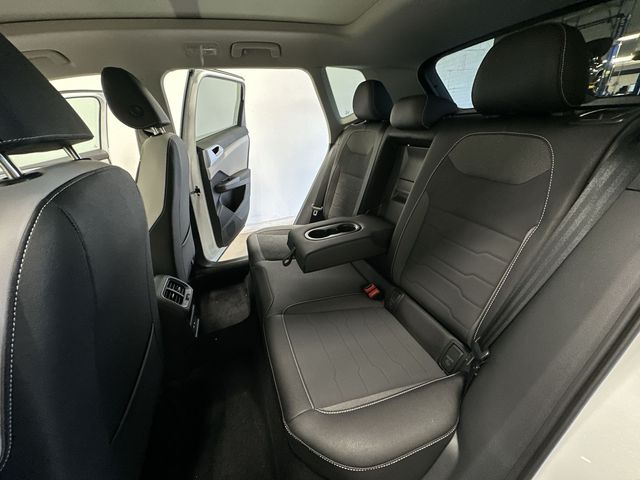 2026 Volkswagen Taos 1.5T SE White at Sutliff Volkswagen
