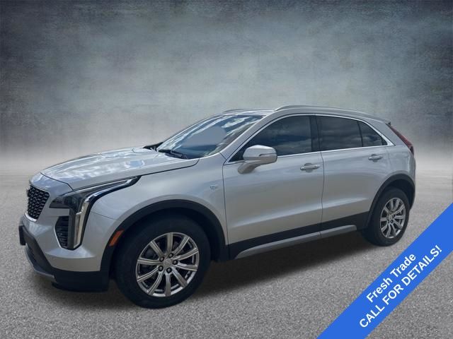 Radiant Silver Metallic 2022 Cadillac XT4 Premium Luxury AWD SUV / Crossover Four-Wheel Drive 9-Speed Automatic