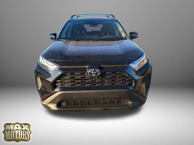 Used 2022 Toyota RAV4 XLE with VIN 2T3P1RFV2NC266918 for sale in Kansas City