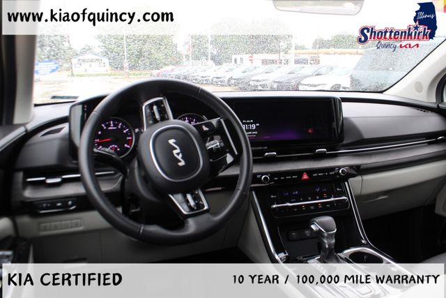 Used 2024 Kia Carnival Van