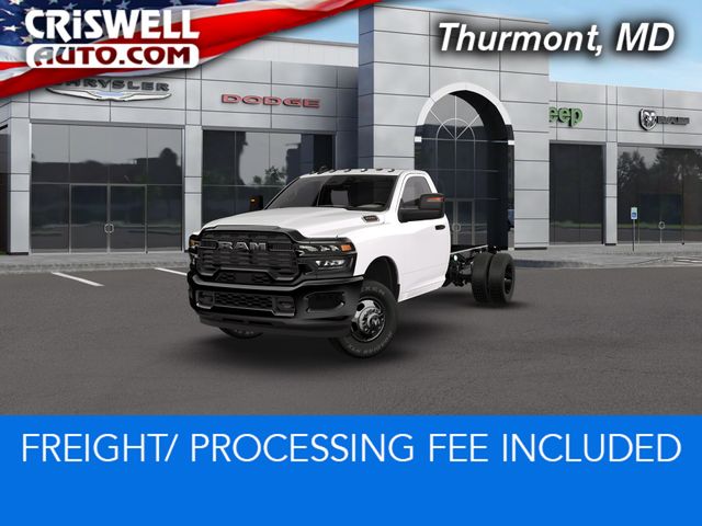 Bright White Clearcoat 2026 RAM 3500 Chassis Pickup Truck Four-Wheel Drive 8-Speed Automatic