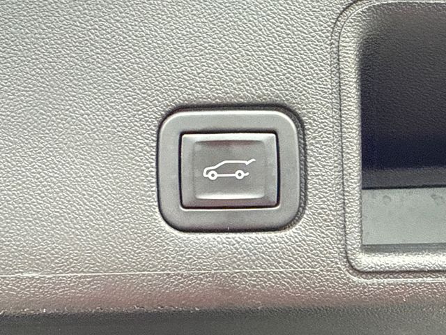 Used 2023 GMC Terrain SUV