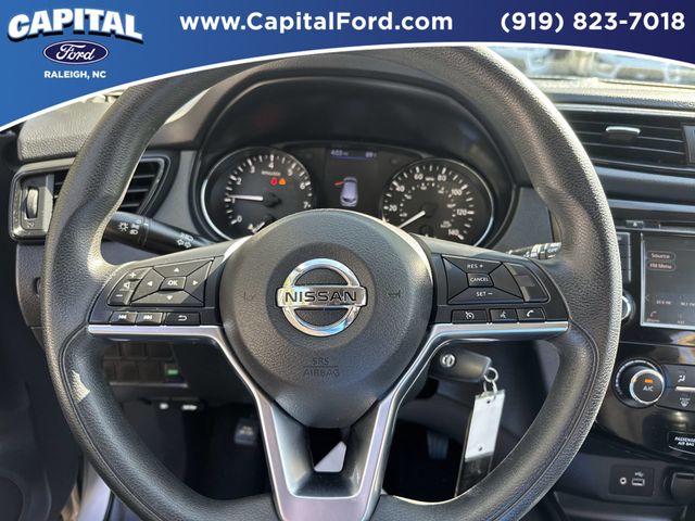 Used 2019 Silver Nissan S image 24