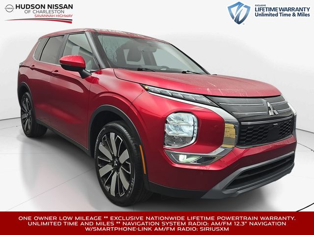 Red Diamond 2025 Mitsubishi Outlander SE FWD SUV / Crossover Front-Wheel Drive Continuously Variable Transmission