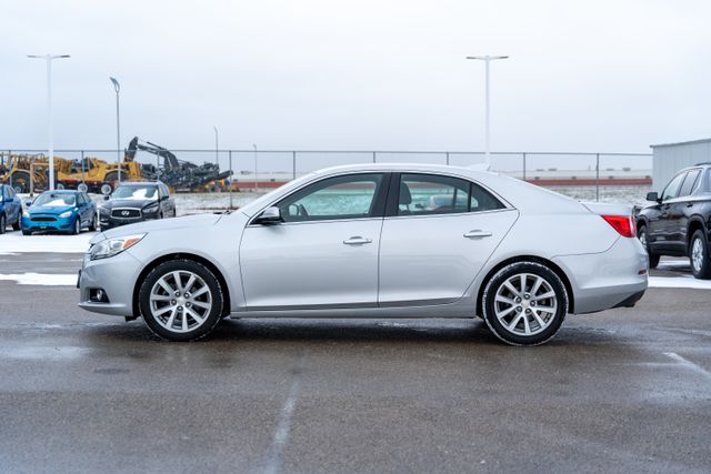 2016 Chevrolet Malibu Limited LTZ 4