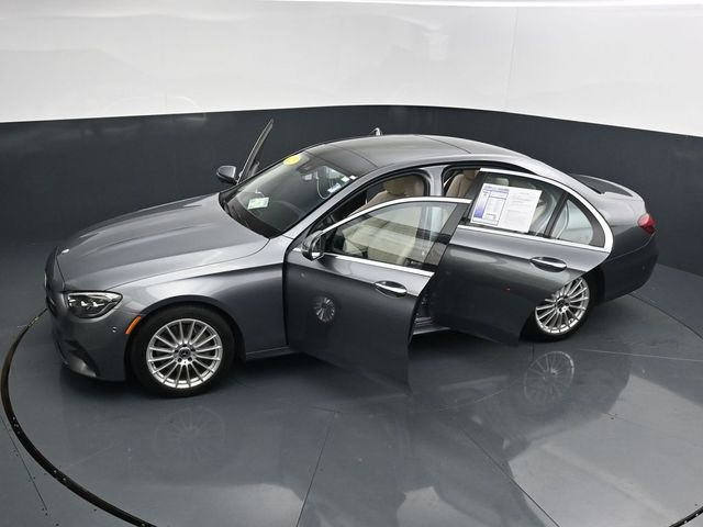 Used 2023  Mercedes-Benz E 350 image 31