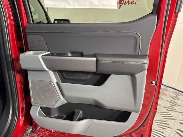 2025 Rapid Red Metallic Tinted Clearcoat Ford F-150 XLT 4X4 Truck
