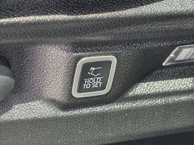 Used 2023 Jeep Grand Cherokee L SUV