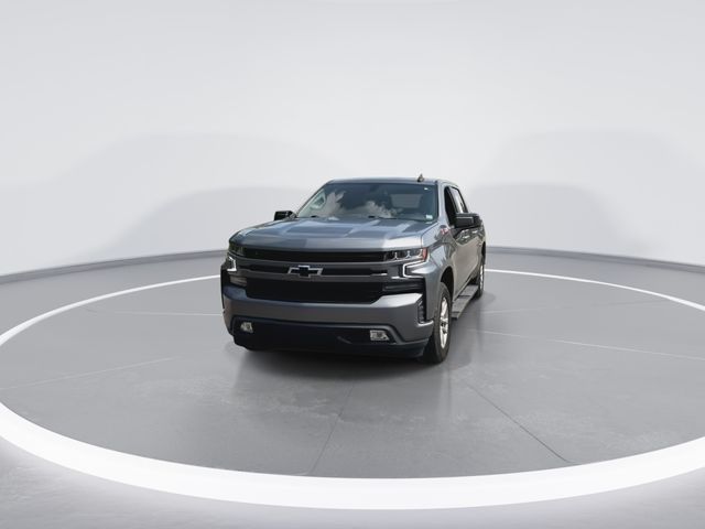 Used 2021 Gray Chevrolet RST image 3