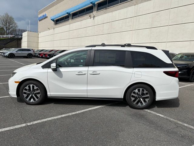 new 2026 Honda Odyssey car, priced at $43,833