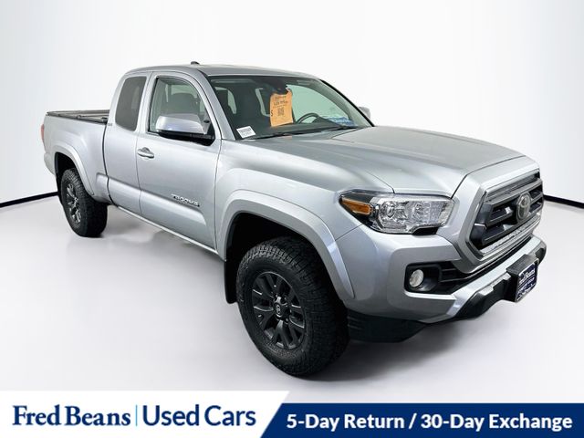 Celestial Silver Metallic 2022 Toyota Tacoma Pickup Truck Four-Wheel Drive 6-Speed Automatic