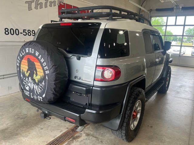 2012 Toyota FJ Cruiser photo