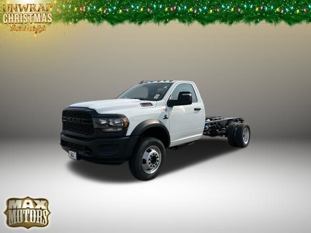 2024 Ram 5500HD Tradesman 3