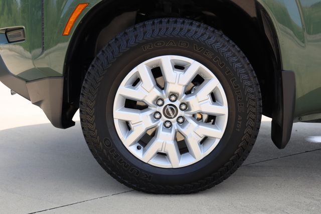 2022 Nissan Frontier SV Green at Martin Chrysler Dodge Jeep Ram