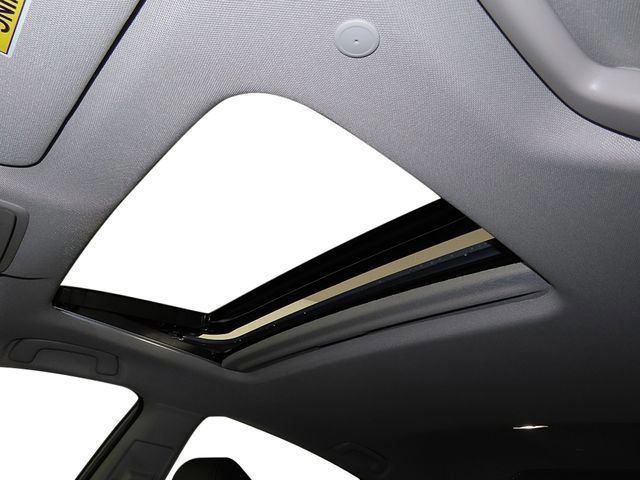 New 2026 Platinum White Pearl Honda Touring image 13