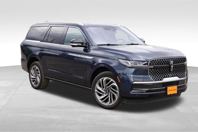 Flight Blue Metallic Clearcoat 2025 Lincoln Navigator SUV / Crossover Four-Wheel Drive Automatic