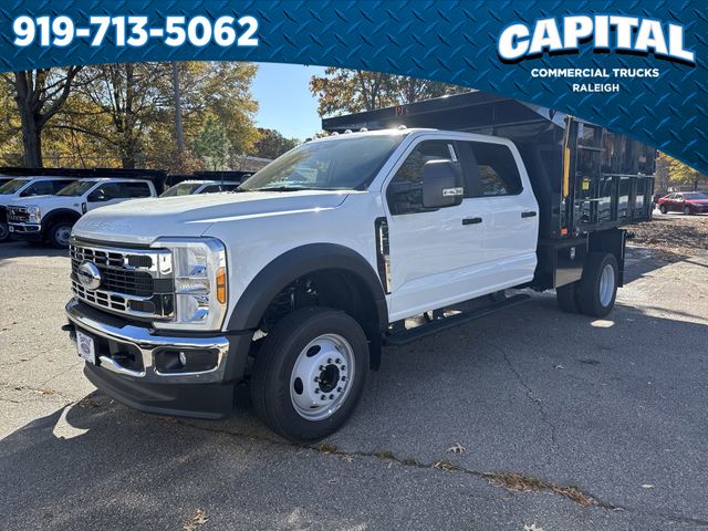 2025 Ford F-450 Super Duty Chassis Cab XL's photo