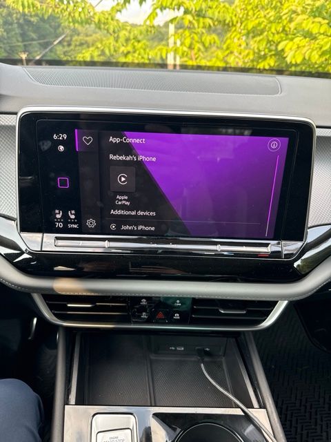 2024 Volkswagen Atlas 2.0T Peak Edition SE w/Technology Black at Sutliff Volkswagen