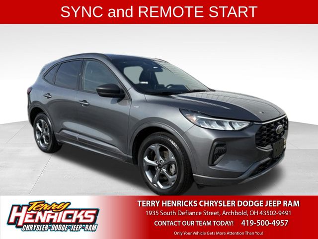  2024 Ford Escape Hybrid ST-Line AWD   