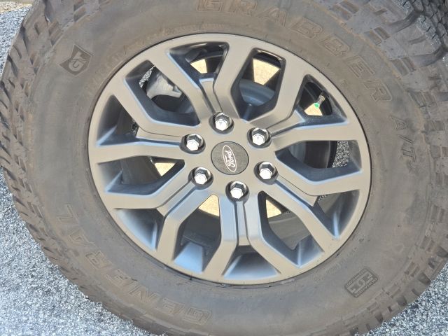 2025 Ford F-150 Tremor:B02534