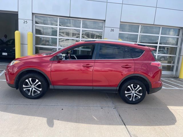 Barcelona Red Metallic 2017 Toyota RAV4 SUV / Crossover Front-Wheel Drive 6-Speed Automatic