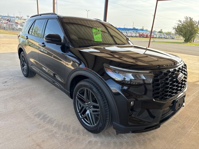 Black Metallic 2025 Ford Explorer ST AWD SUV / Crossover All-Wheel Drive Automatic