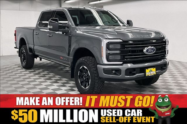 2025 Ford F-250 Super Duty Platinum Crew Cab 4WD