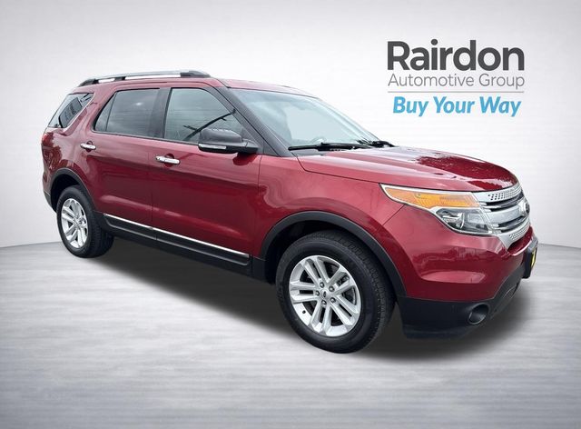 Ruby Red Metallic 2013 Ford Explorer XLT 4WD SUV / Crossover All-Wheel Drive 6-Speed Automatic