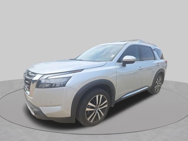 Brilliant Silver Metallic 2025 Nissan Pathfinder SUV / Crossover All-Wheel Drive 9-Speed Automatic