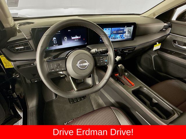 Used 2025 Nissan Kicks SUV