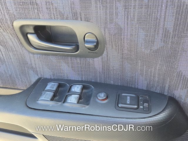 Used 2003 White Honda LX image 30