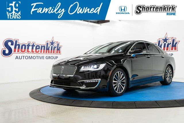 Infinite Black Metallic 2020 Lincoln MKZ Standard FWD Sedan Front-Wheel Drive 6-Speed Automatic