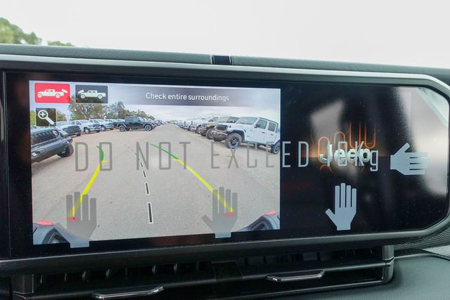 new 2025 Jeep Gladiator car, priced at $49,415