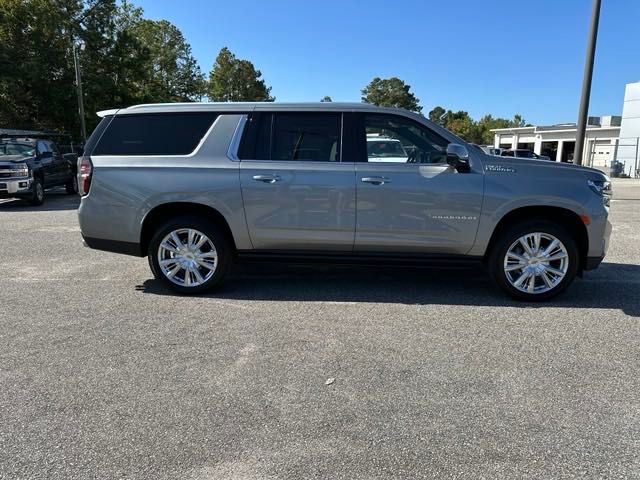 2023 Chevrolet Suburban High Country 6