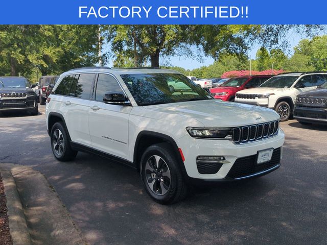 Used 2024 White Jeep 4xe image 7