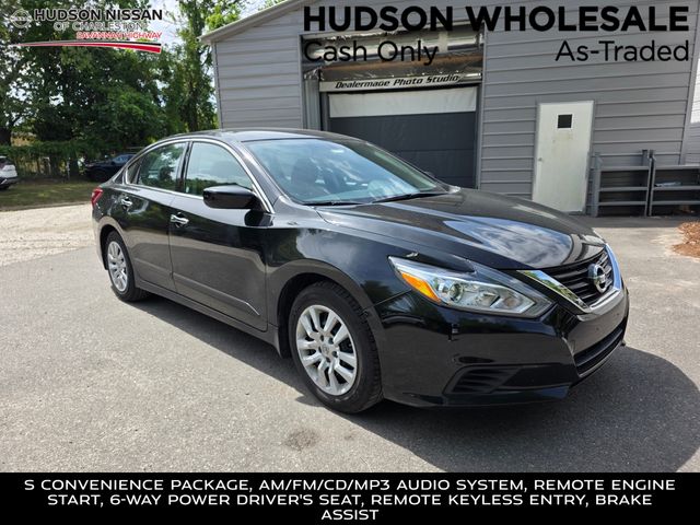Super Black Clearcoat 2018 Nissan Altima 2.5 S Sedan Front-Wheel Drive Continuously Variable Transmission