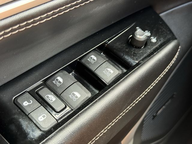 2024 Jeep Wagoneer L Series II Gray at Traditions Chevrolet