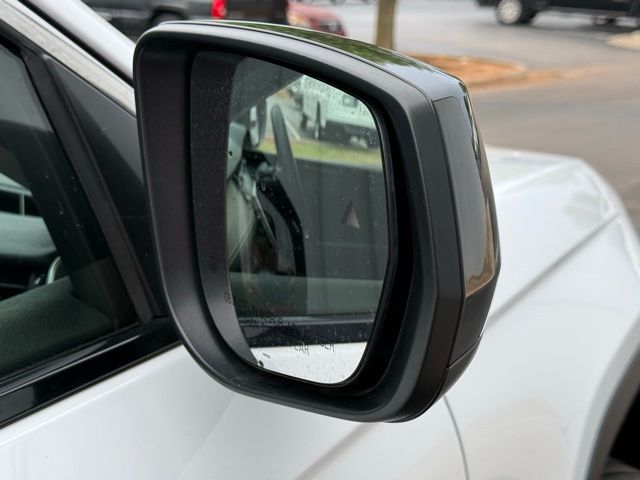 used 2023 Jeep Grand Cherokee L car, priced at $28,124