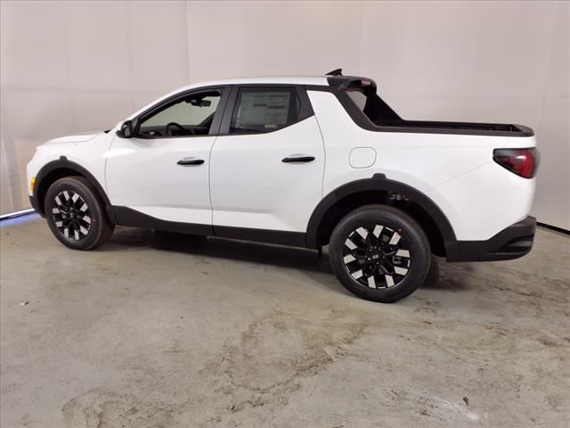 2025 Hyundai Santa Cruz SE photo